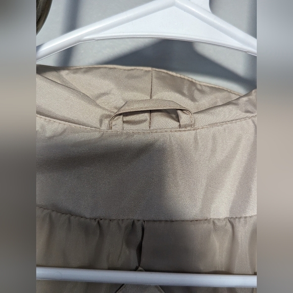 J.Gallery Long Tan Trench Coat with Belt - Picture 15 of 16